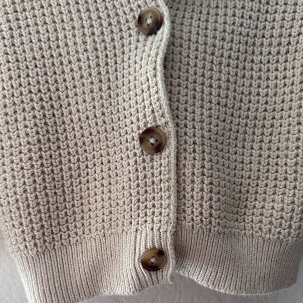 Old Navy Kids Beige Knit Sweater - Picture 4 of 6